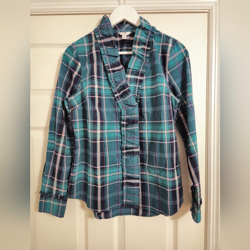 Crown & Ivy green plaid blouse button front ruffle accent size medium